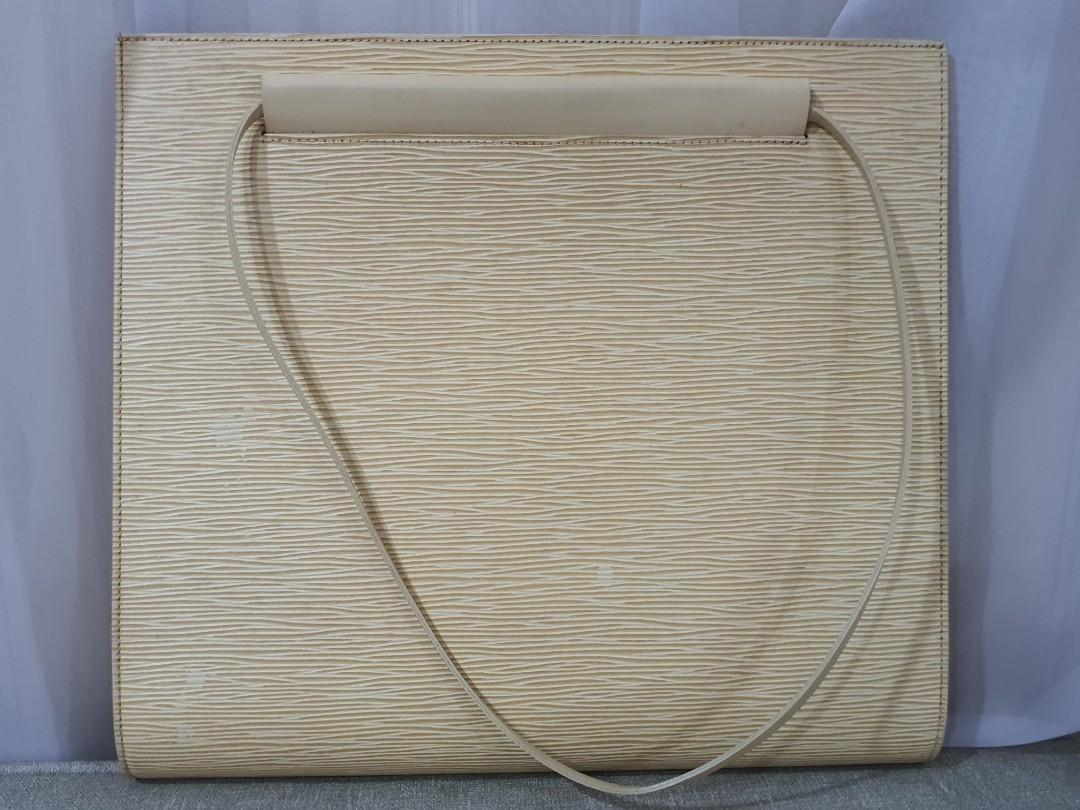 New In Box Louis Vuitton Clear St. Tropez Small Bag