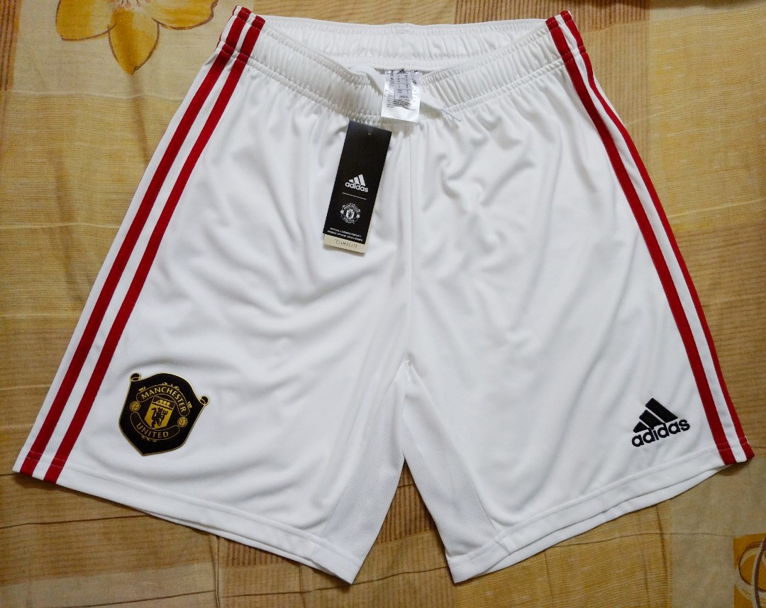 Manchester United Home Shorts 2019-20, Sports, Athletic & Sports Clothing on Carousell