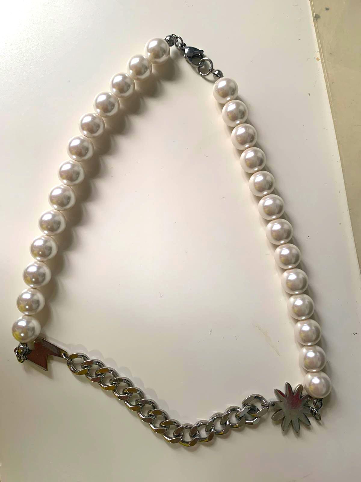 Misbhv pearl necklace discount