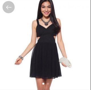 (Category: ) located in . Submitted by shellwardrobe (Listing ID 1008951008, Image 1). Description: .