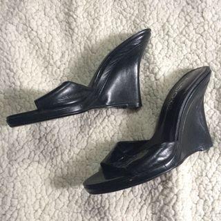 Preloved ALDO Slip-on Wedge Sandals