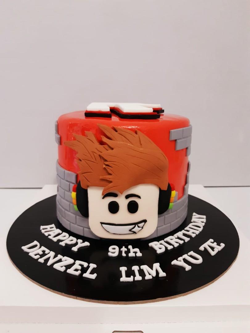 Roblox Cake Food Drinks Baked Goods On Carousell - robloxcake