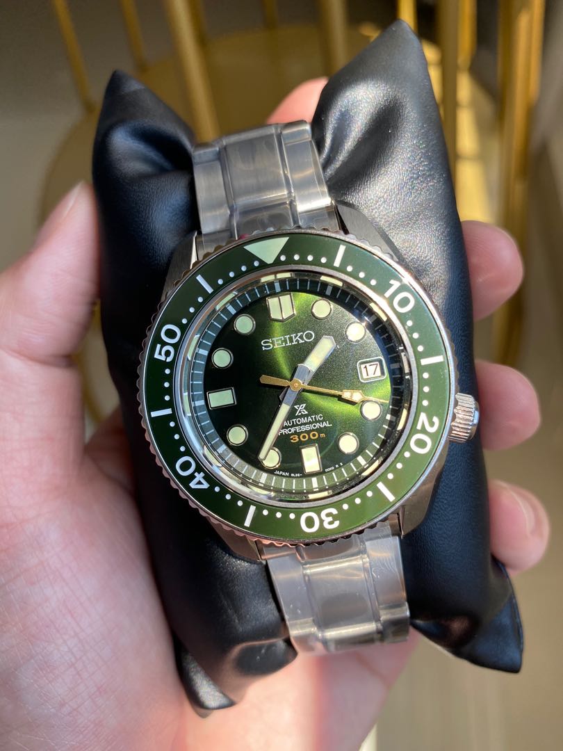 Seiko SBDX021 Green Marinemaster, Men's Fashion, Watches & Accessories,  Watches on Carousell
