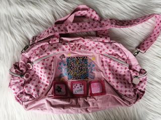 (Category: ) located in . Submitted by jayceejay19 (Listing ID 1008947148, Image 1). Description: .
