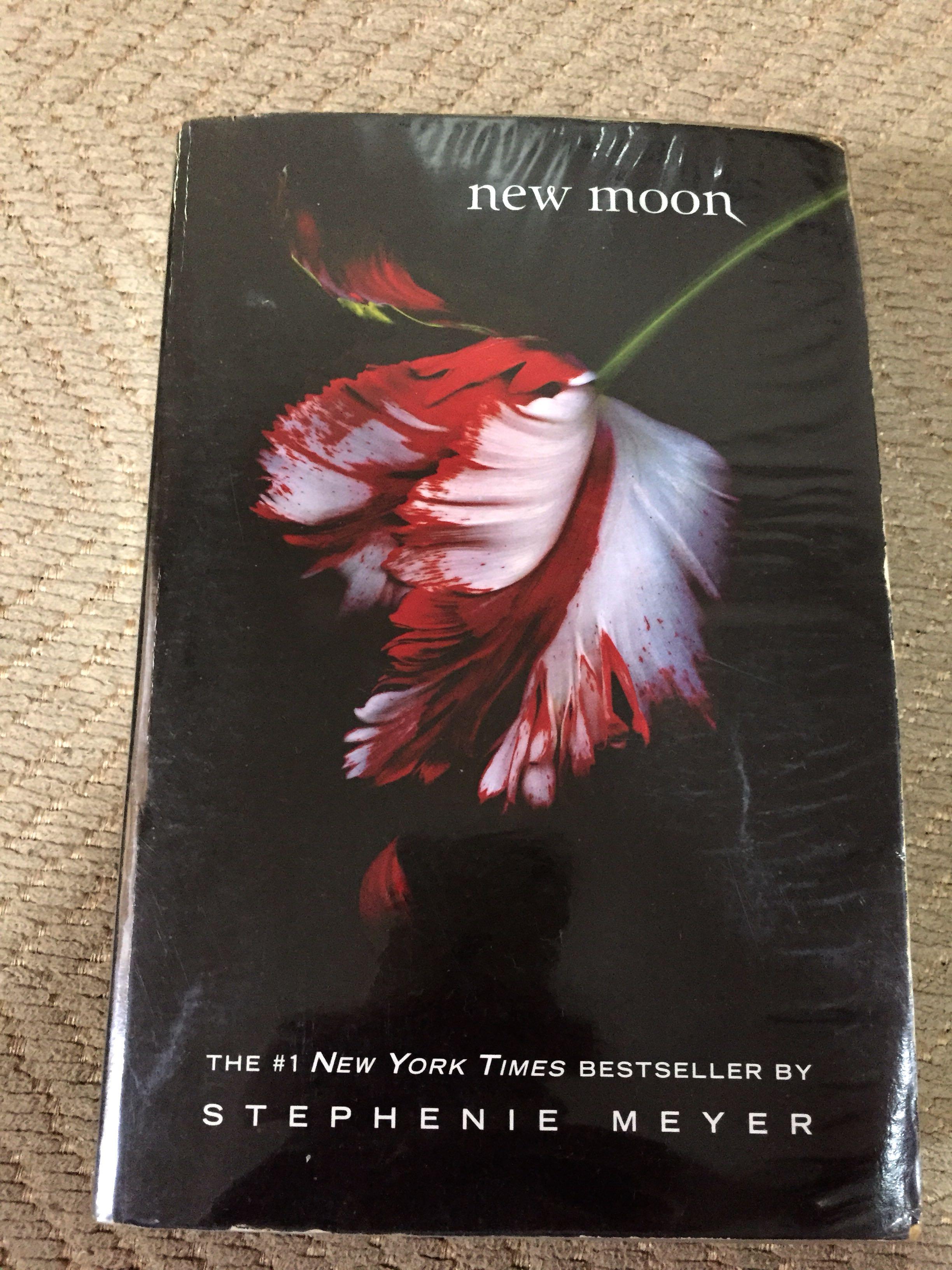 Twilight Saga Set (Category: Storybooks) located in Quezon City. Submitted by krishreads (Listing ID 1008974303, Image 3). Description: Selling complete set. Includes Twilight, New Moon, Eclipse, Breaking Dawn. All books covered with plastic cover. In very good condition. #inQC #inPasig #inMandaluyong #inMakati.
