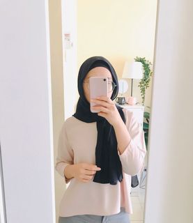 (Category: ) located in . Submitted by eahmuna (Listing ID 1008986809, Image 1). Description: .