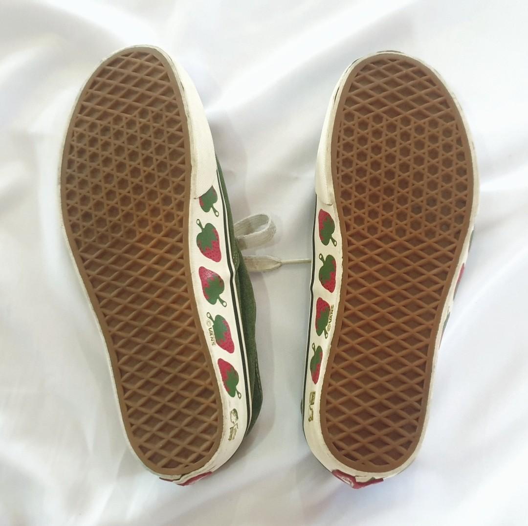 vans authentic strawberry tape green