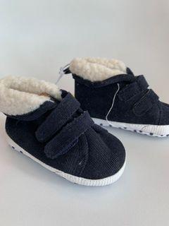 6-9m Primark baby shoes