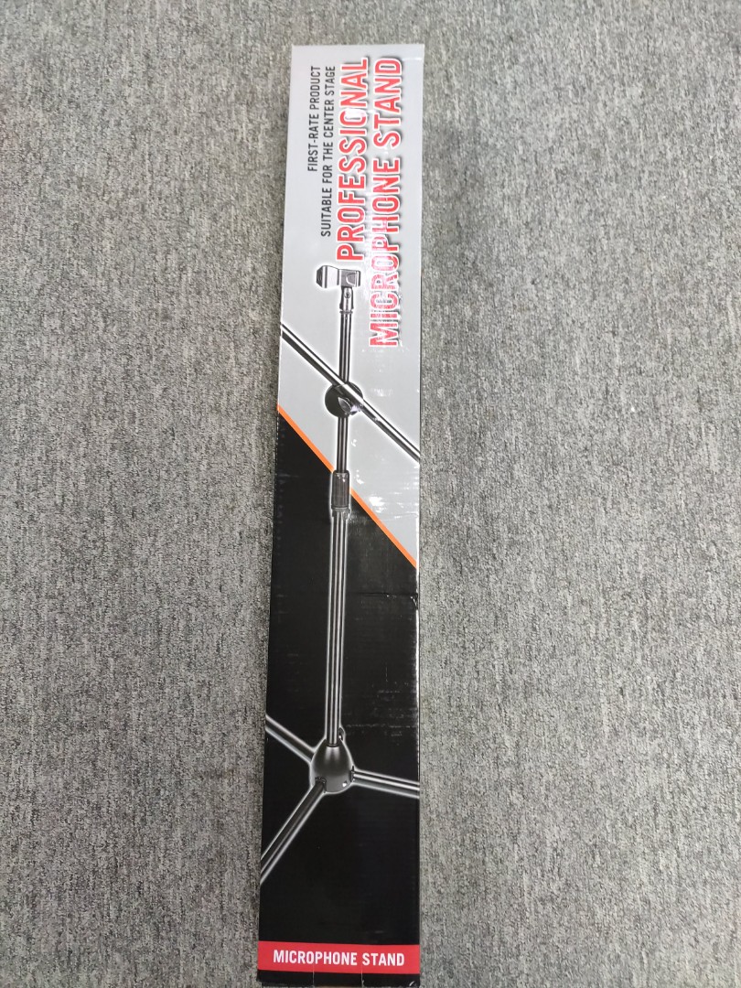 全新 咪架 麥克風支架 可夾兩支咪 荃灣交收 busking 適用 mic stand, 電子產品, 錄音器材 on Carousell