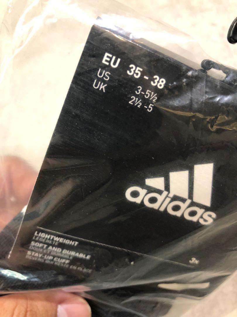 Adidas CV7409