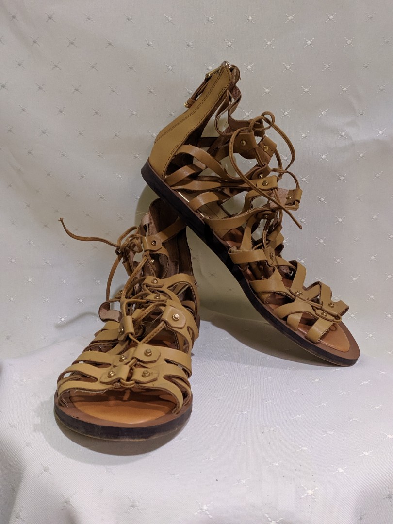 Authentic Dolce Vita Gladiator Sandals, Women's Fashion, Footwear ...