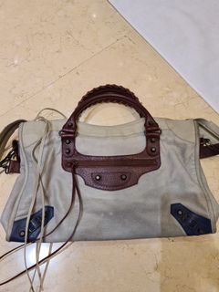 (Kategori: ) berada di . Dikirim oleh pompomy (ID iklan 1009301086, Gambar 1). Deskripsi: .