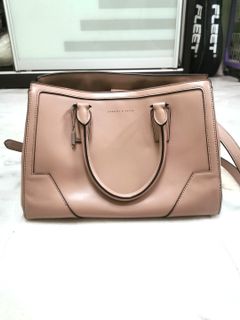 (Category: ) located in . Submitted by elyn_koh (Listing ID 1009241717, Image 1). Description: .