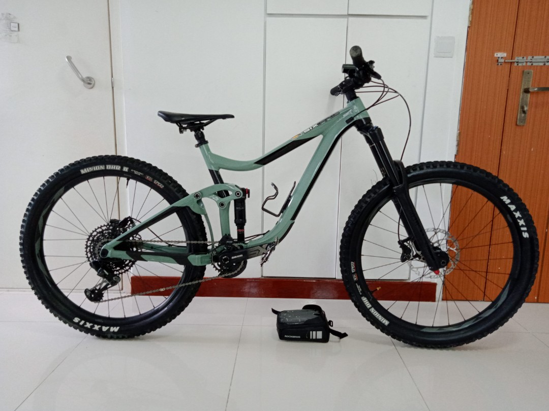 giant reign 2 27.5