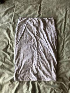 Grey pencil skirt