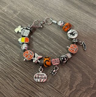(Category: ) located in . Submitted by prelovedstoremy (Listing ID 1009262314, Image 1). Description: .