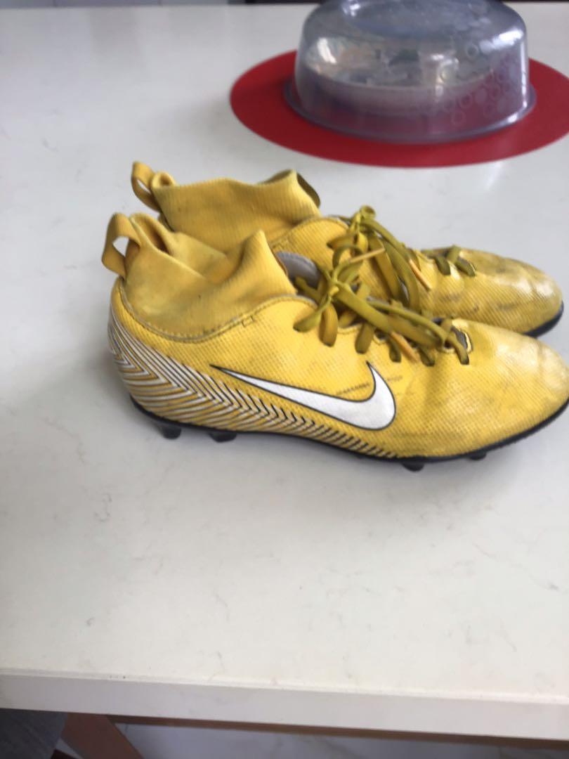 Neymar shoes yellow on sale