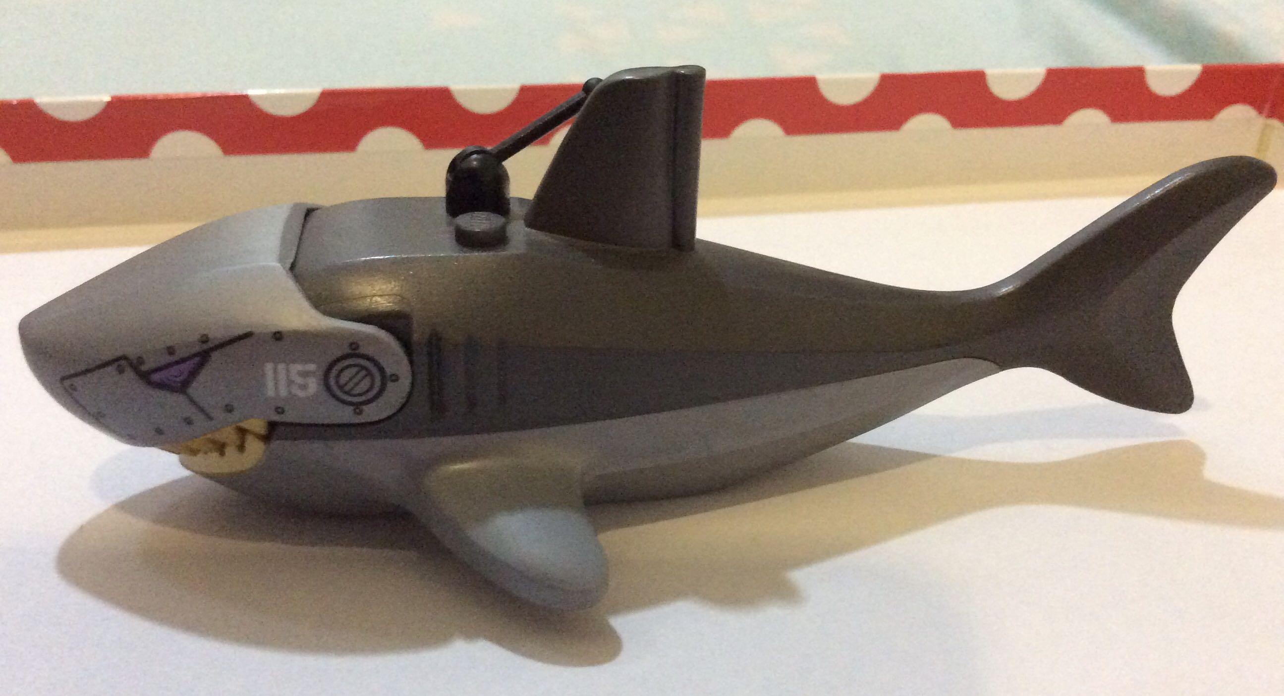 lego shark toys