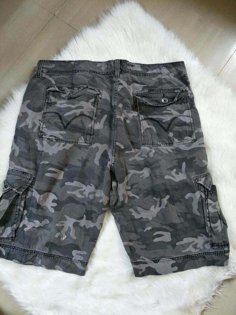 Levi's Men Cargo Shorts, Men's Fashion 