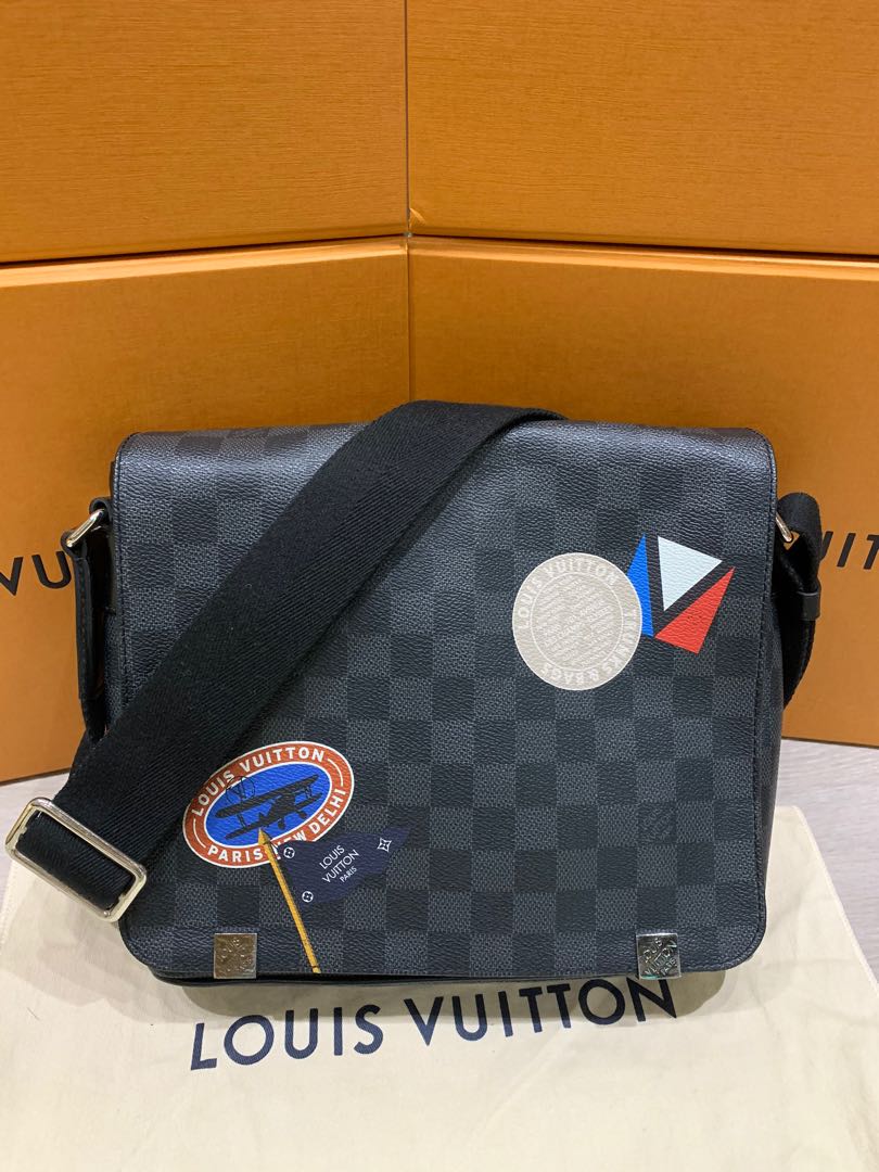 Louis Vuitton District PM Damier Graphite Men Messenger Bag