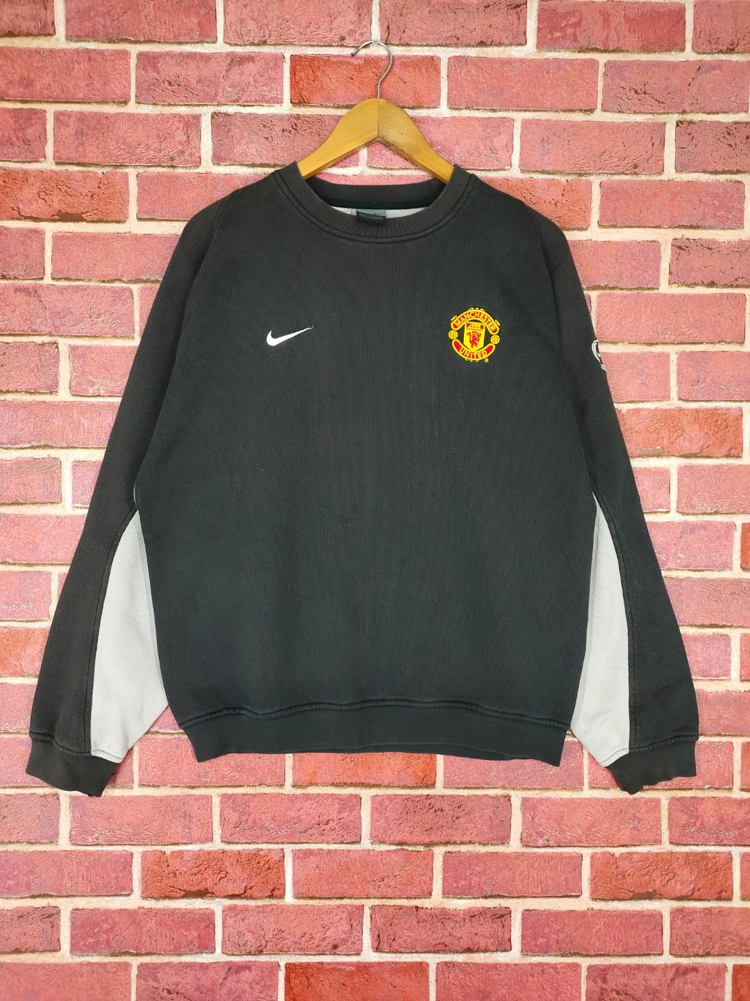 Manchester United Sweatshirt X Nike Men S Fashion Clothes Tops On Carousell