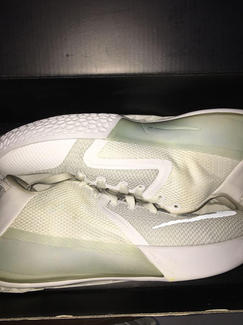 kobe venomenon 6 white