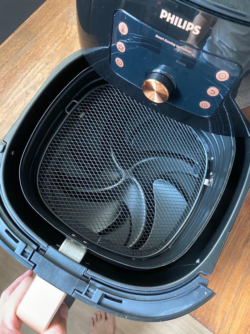 Philips HD9860 XXL Smart Air Fryer, TV & Home Appliances, Kitchen