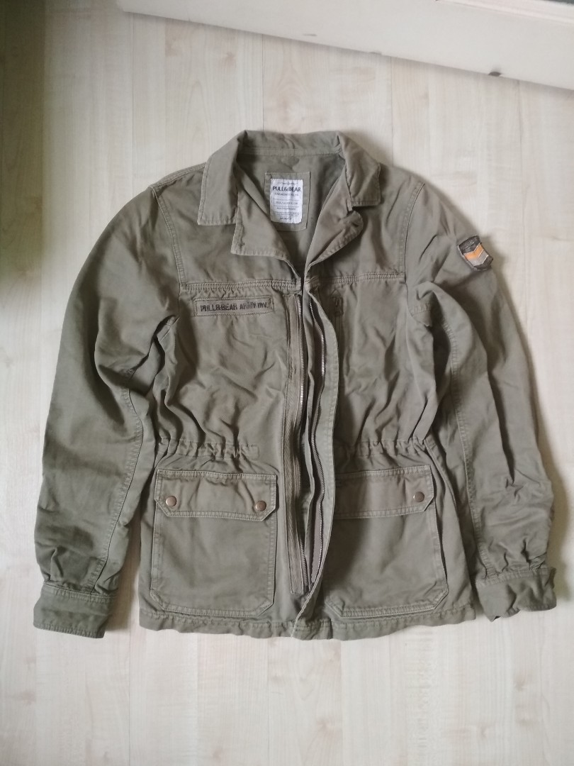Pull and hotsell bear parka mens