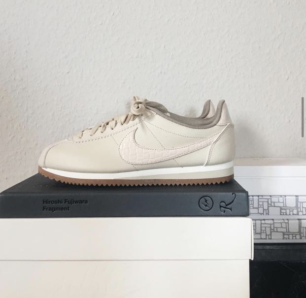 nike cortez fragment