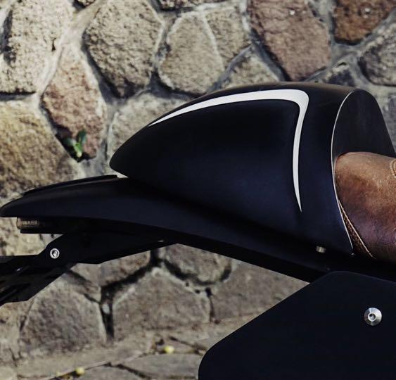 Seat Cowl Xsr, Motorcycles, Motorcycle Accessories on Carousell