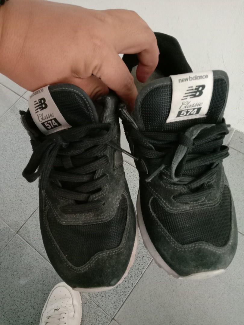 sepatu nb 574