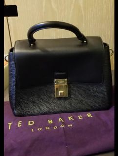 （分類：）位於 。 由 hedy0125 提交（商品編號 1009246136，圖片 1）。簡介： 。