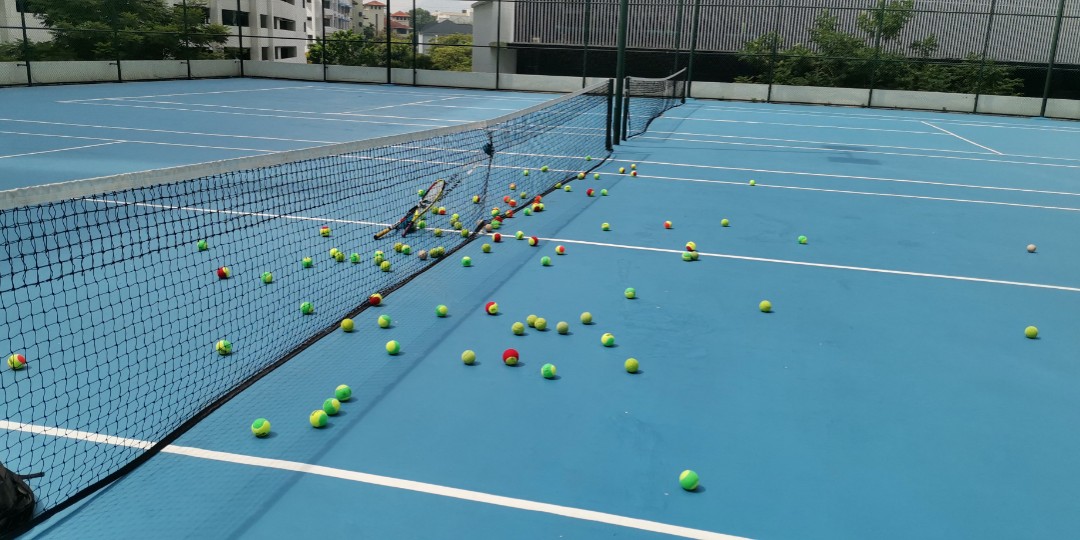 Tennis ball machine for rent. In Penang only, Sports Equipment, Sports