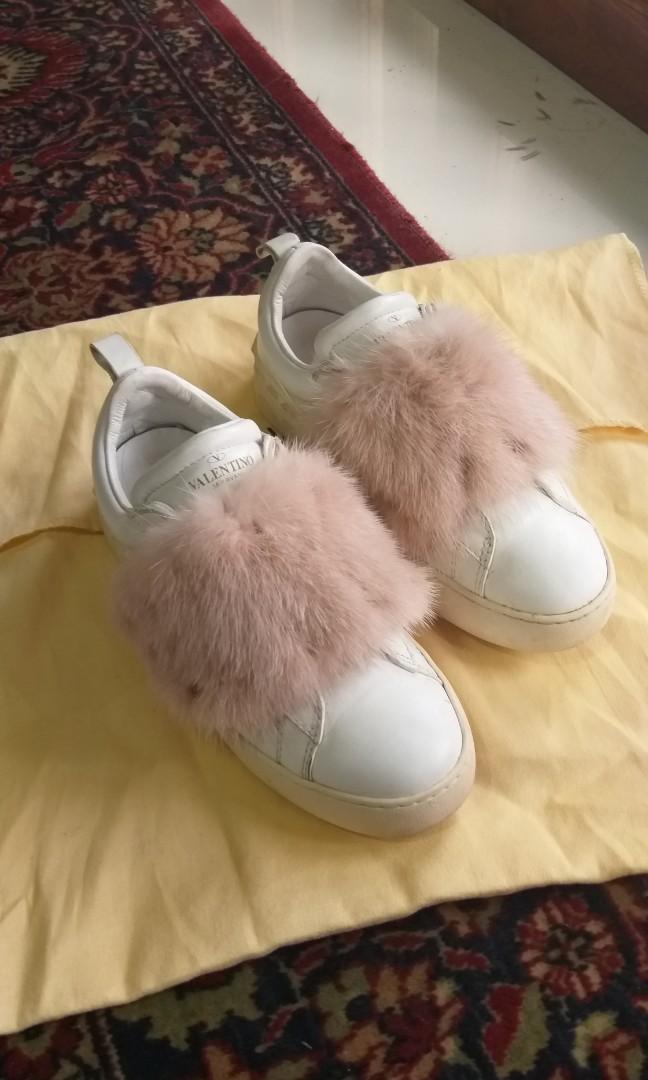 valentino fur shoes