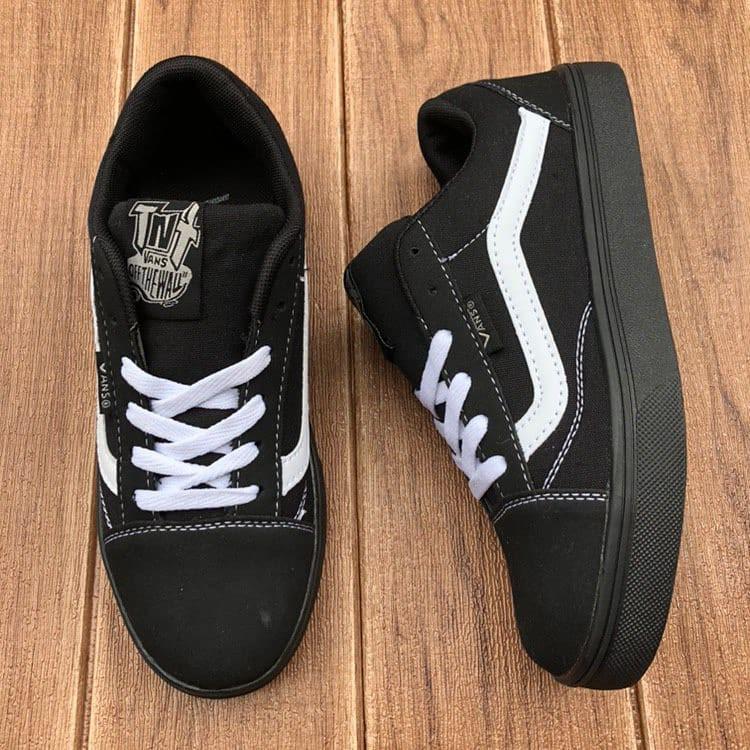 Vans anchas discount