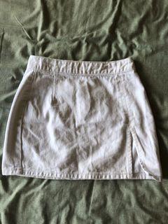 White denim skirt