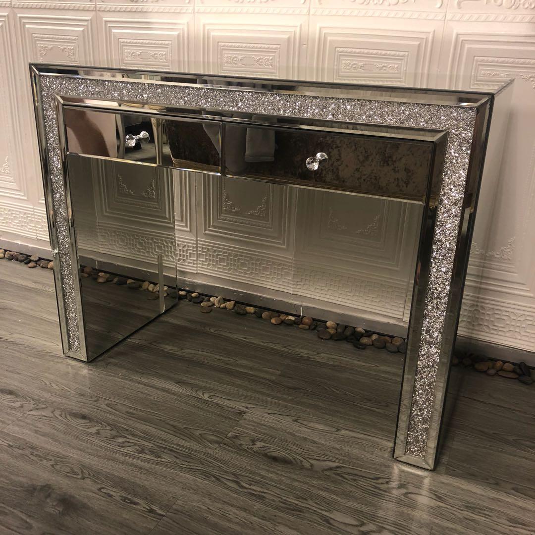Po Offer Crush Diamond Mirrored Vanity Table Furniture Tables Chairs On Carousell