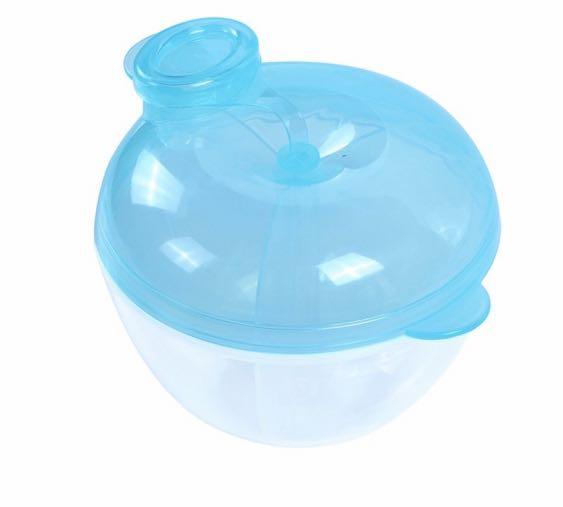 Baby kids Formula Milk Snacks Multipurpose container (Category: Weaning & Toddler Feeding) located in Quezon City. Submitted by liz.ty (Listing ID 1009410904, Image 1). Description: Brand new, Bpa free, with partition Blue color available. 2 pc left #inQC #inMakati #inTaguig #inManila .