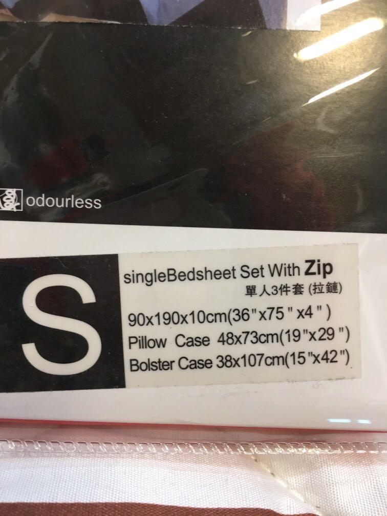 Bedsheet (BINB) (Category: Everything Else) located in Singapore. Submitted by happymommie (Listing ID 1009419873, Image 3). Description: Each $8 Take 2 for $15 Size : Single Material mix cotton With zip Price excluding postage .