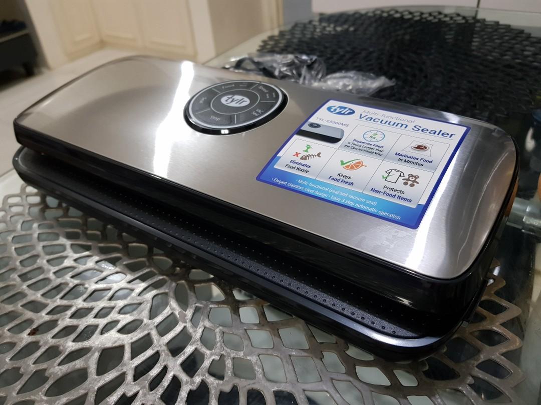 Bundle!! New Tylr Vacuum Sealer and Precision Cooker, TV & Home Appliances, Kitchen Appliances