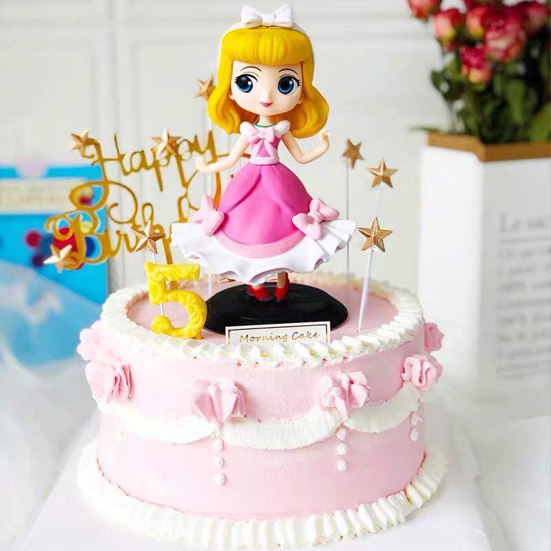 Sleeping Beauty - Decorated Cake by loveliciouscakes - CakesDecor