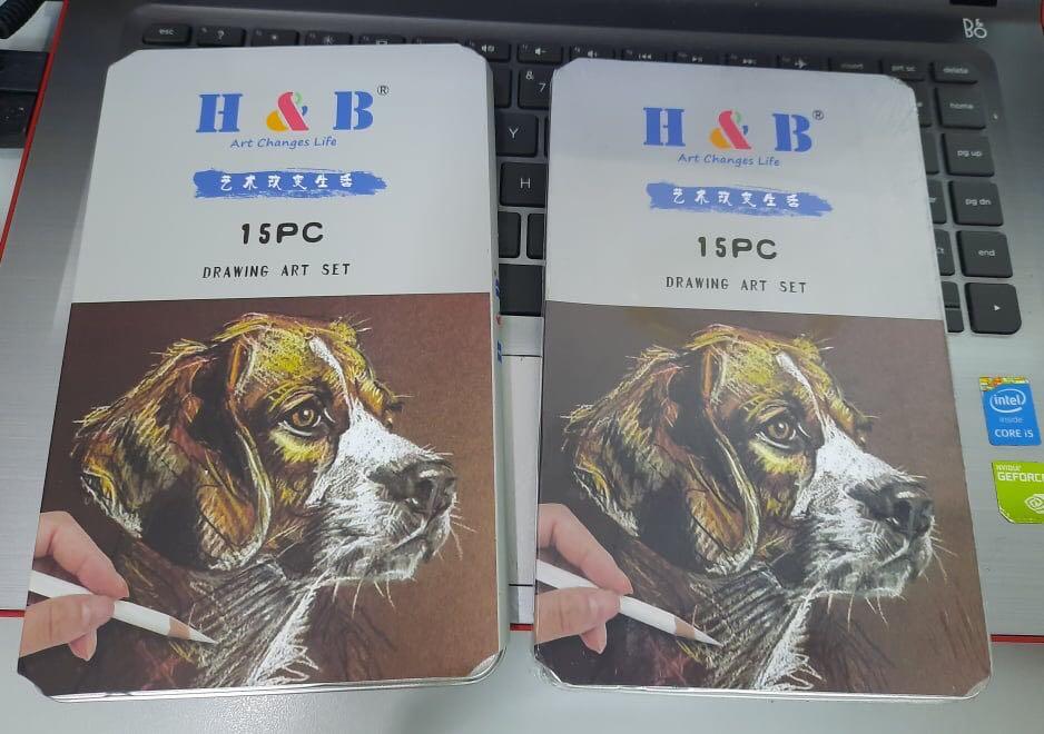 Charcoal & Pastel Pencil Set (Category: Stationery & School Supplies) located in Mandaluyong City. Submitted by kayeson (Listing ID 1009504846, Image 3). Description: Charcoal & Pastel Pencil set With tin can case 15pcs drawing set.