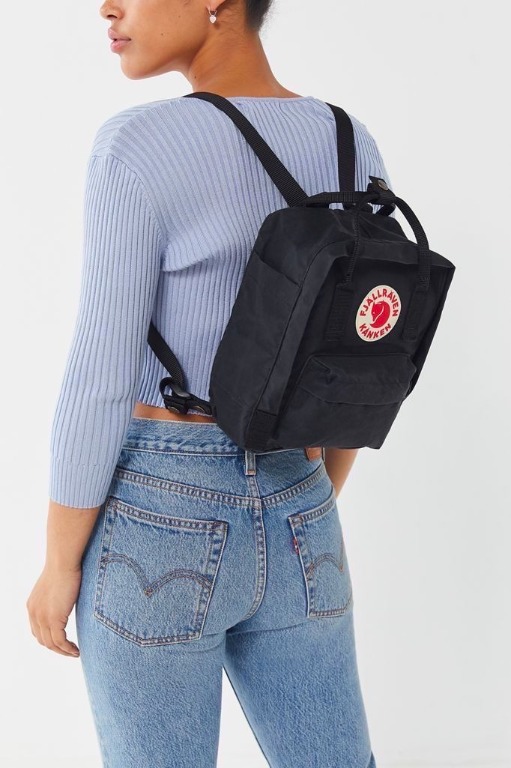 Fjallraven Kanken Mini Backpack (Black), Women's Fashion, Bags & Wallets,  Backpacks on Carousell