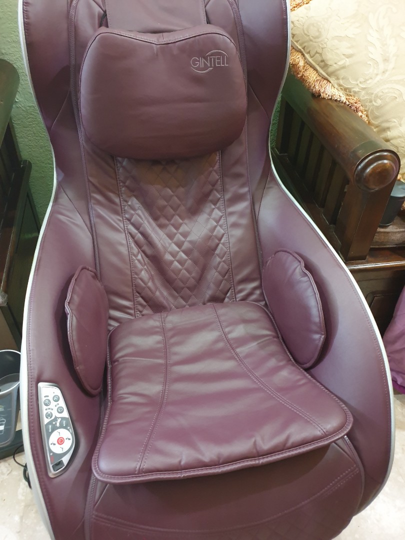 Gintell Devano Sl Massage Chair Oto Osim Ogawa Novita Furniture Sofas On Carousell
