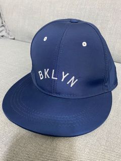 （分類：）位於 。 由 zykavan 提交（商品編號 1009454782，圖片 1）。簡介： 。