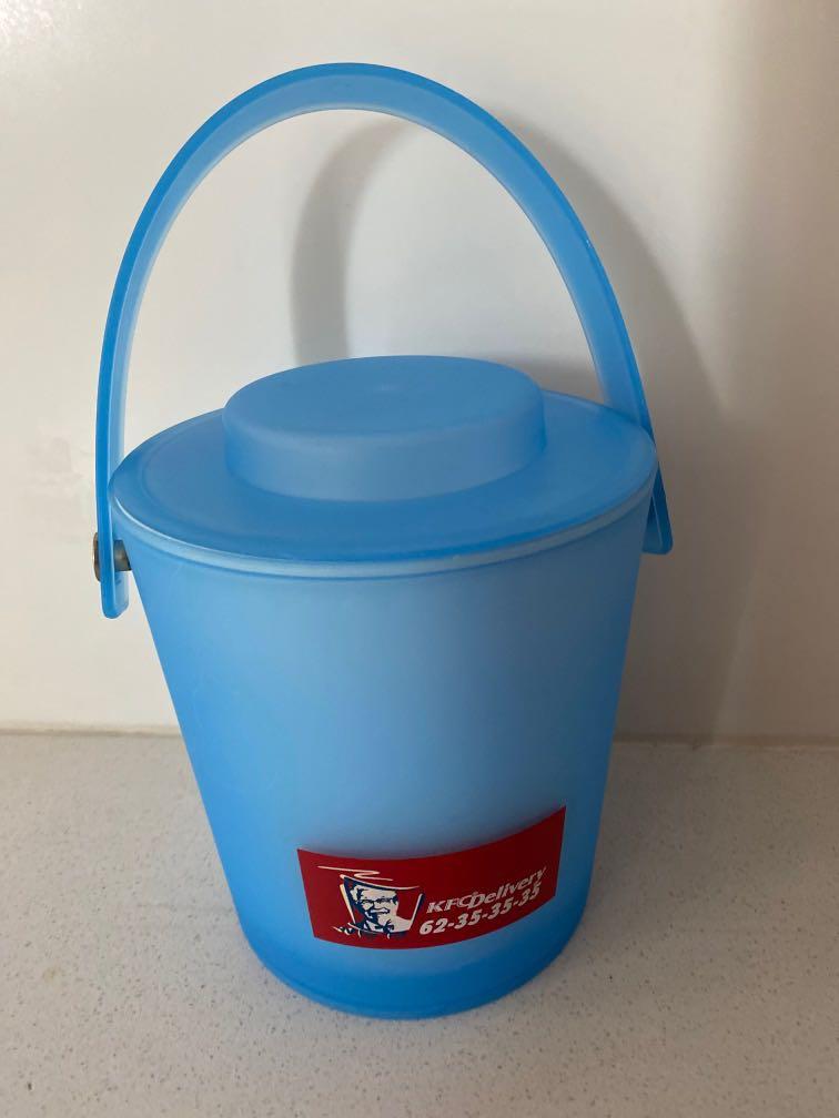 Ice bucket ice cooler bag KFC, Furniture & Home Living, Kitchenware
