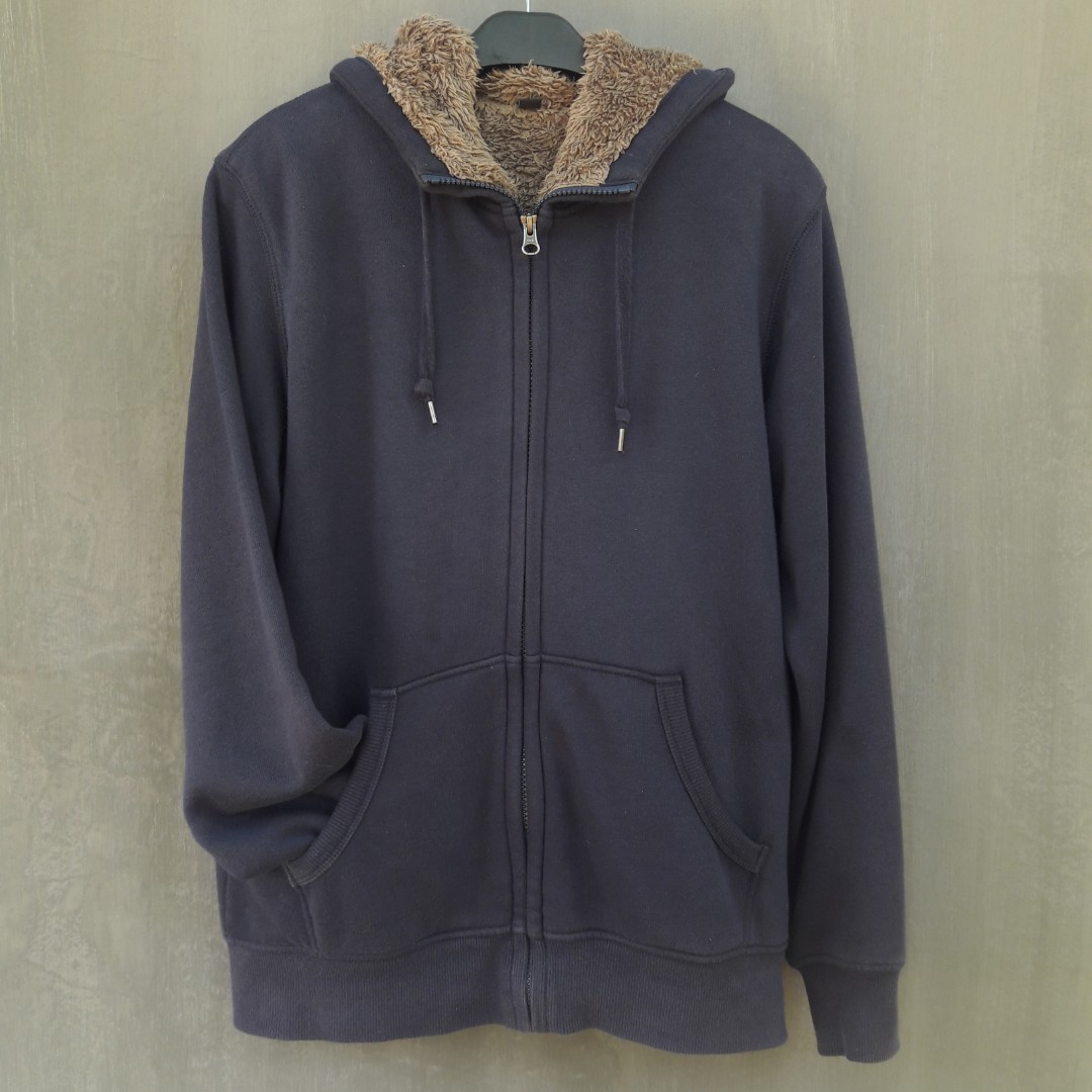 PalingDicari sweater hoodie uniqlo original import. sherpa