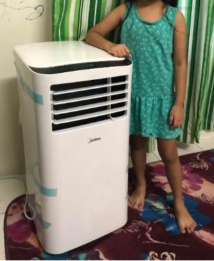 Midea 1 0hp Portable Air Conditioner Home Furniture Furniture On Carousell