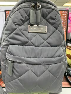 （分類：）位於 。 由 zkuko 提交（商品編號 1009355601，圖片 1）。簡介： 。