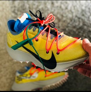 （分類：）位於 。 由 tie_dye_socks 提交（商品編號 1009510818，圖片 1）。簡介： 。